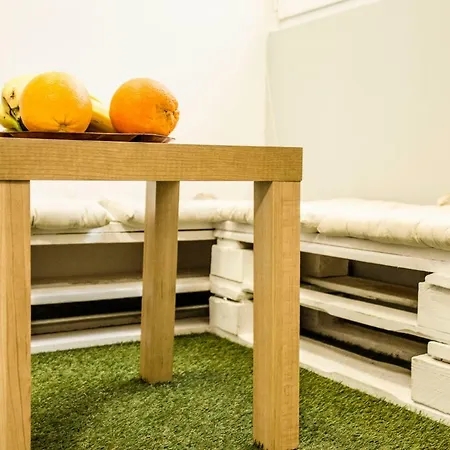 Studio For Two Ideal Centre شقة *