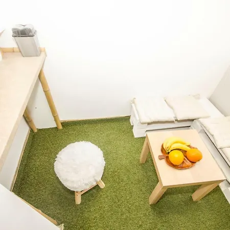 Studio For Two Ideal Centre