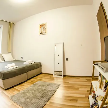 شقة Studio For Two Ideal Centre *